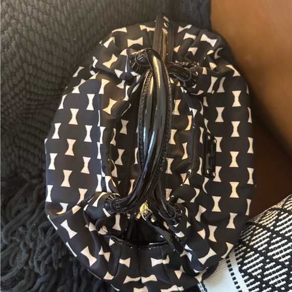 Kate Spade Black and White Bow Tote Bag - Picture 6 of 10